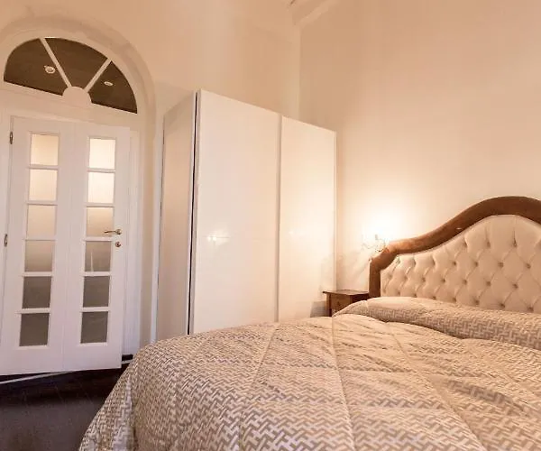 Bed & Breakfast Borgo Pinti Le Stanze Dei Nobili 4*